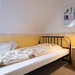 Kleines Wemhoff 3*
