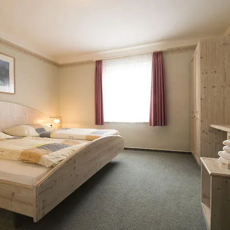Kleines Wemhoff 3*