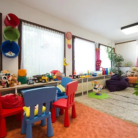 Kleines Wemhoff 3*
